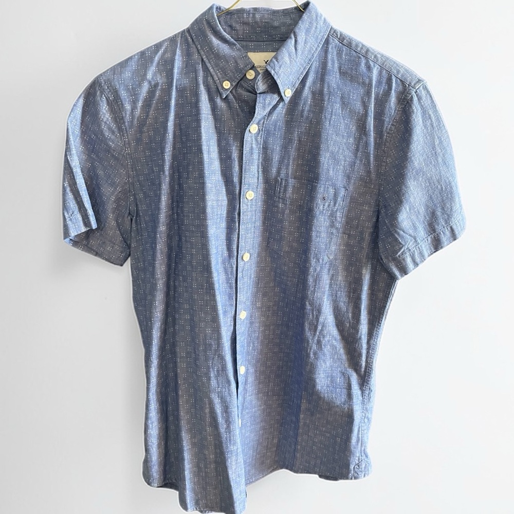 American Eagle Outfitters Blue Casual Button Down Shirt